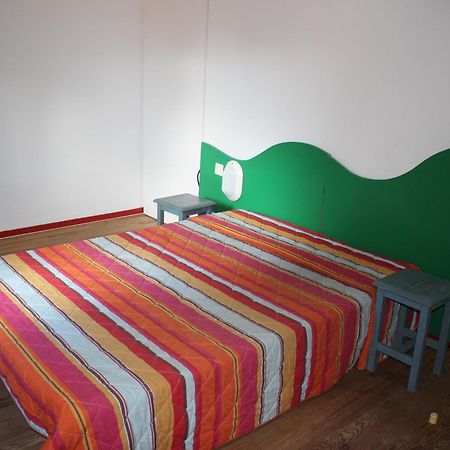 Residence Nemea Les Rives De Saint Brice Ares Ngoại thất bức ảnh