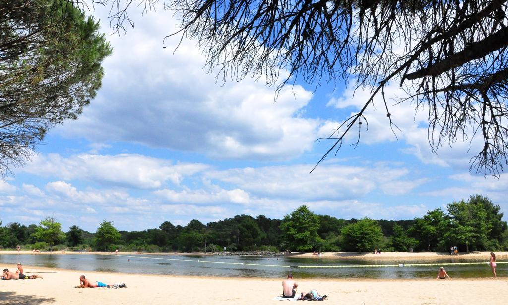 Residence Nemea Les Rives De Saint Brice Ares Ngoại thất bức ảnh