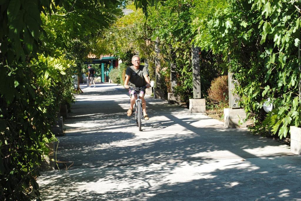 Residence Nemea Les Rives De Saint Brice Ares Ngoại thất bức ảnh